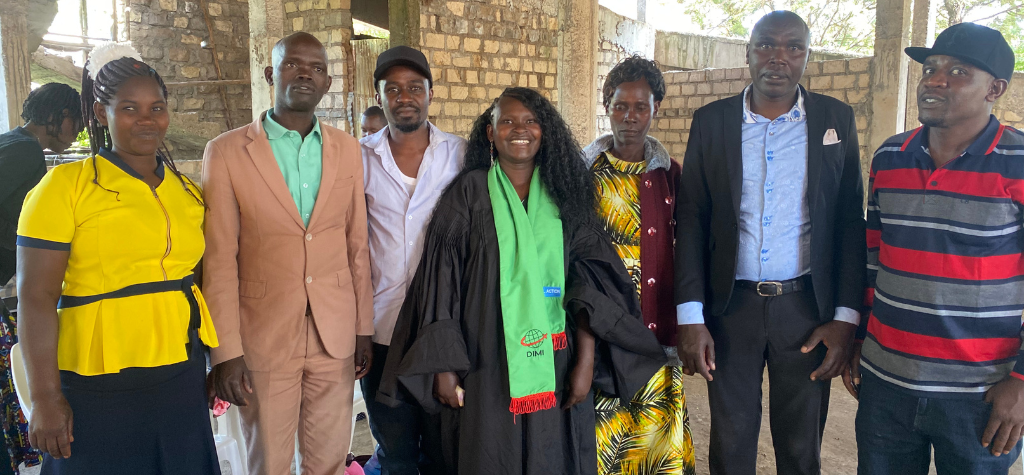 Hellen Kajuju posing with her family